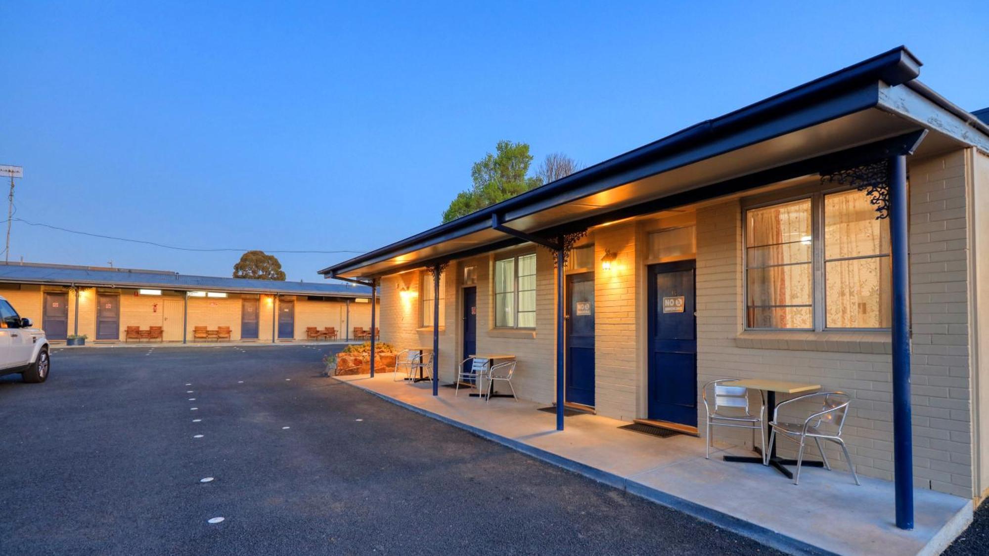 Cbd Gi Motel Glen Innes Zewnętrze zdjęcie